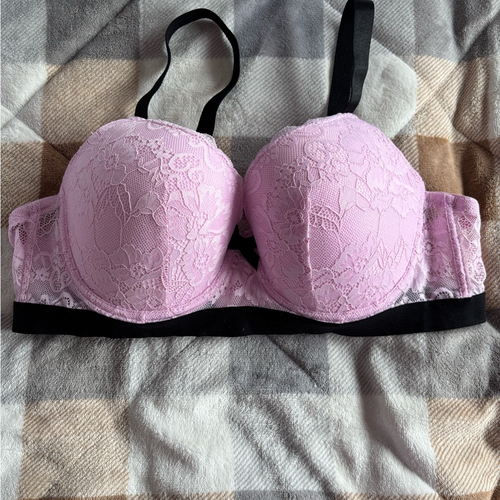 SHEIN Pink Lace Bra with Black Accents